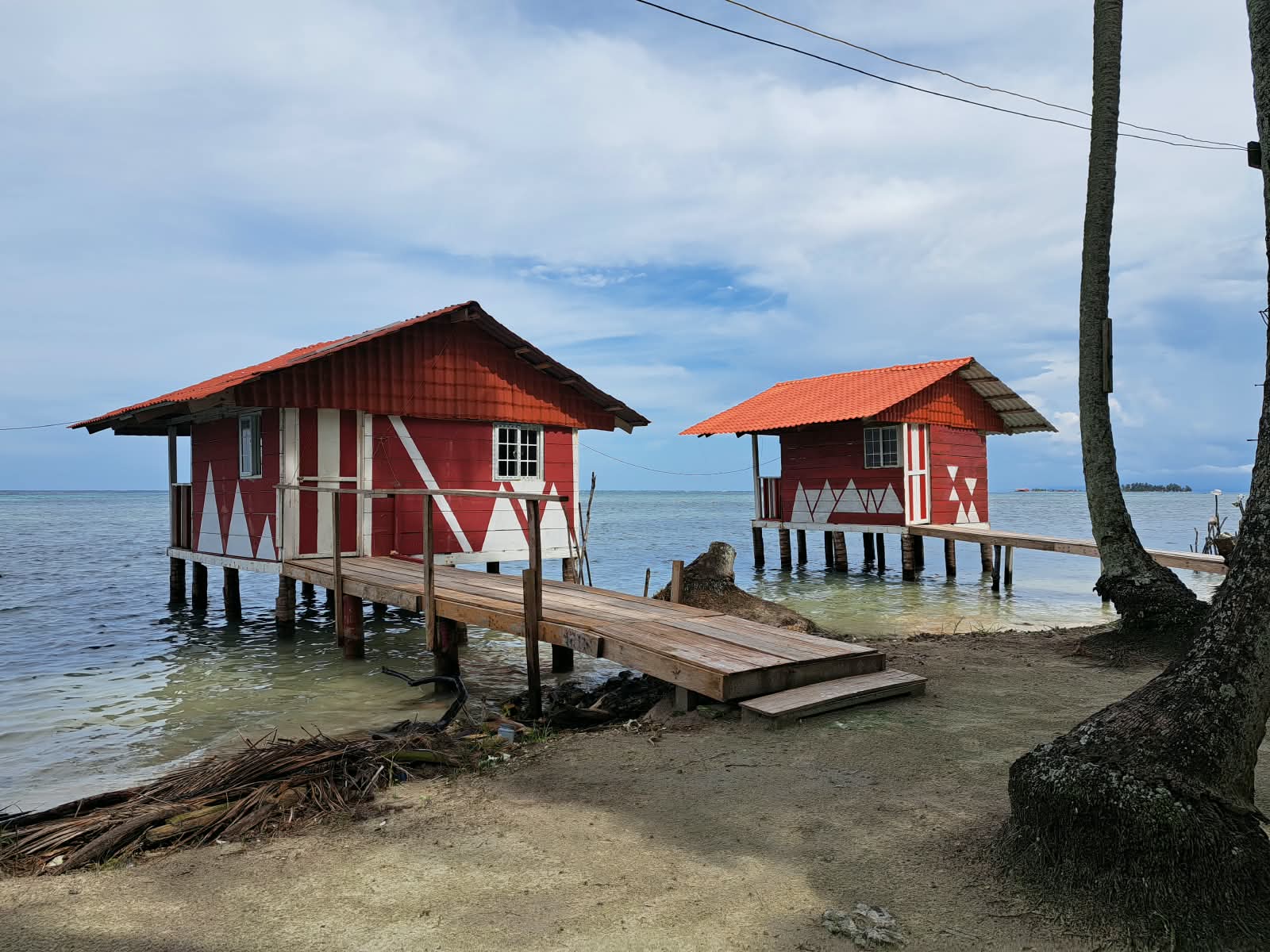 Scenic Caribbean ocean views from Yani Island Yansailadub cabins